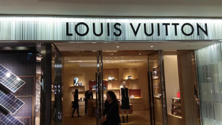 Toko Louis Vuitton. Sumber: Internet