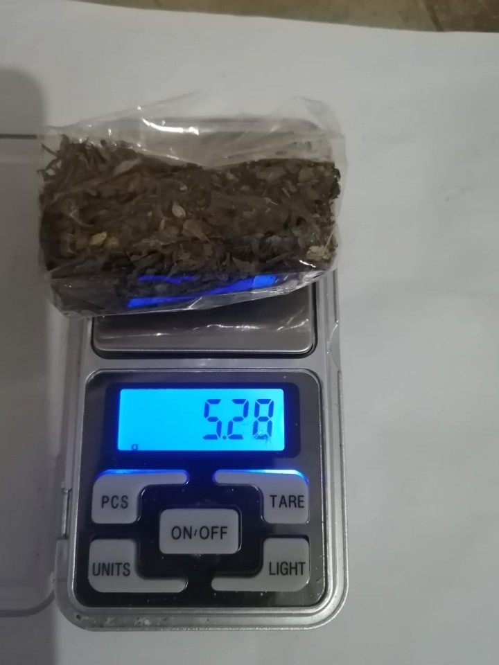 Barang bukti 5,2 gram ganja kering