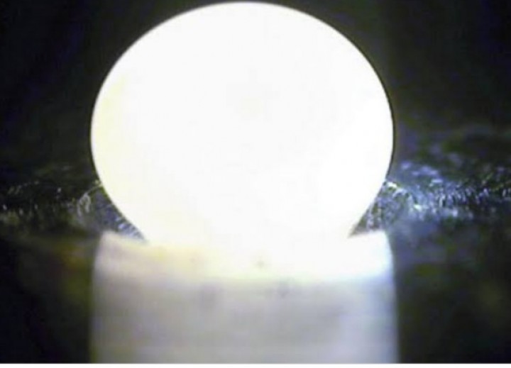 Scientists Successfully Develop World’s Strongest Glass As Hard As Diamond