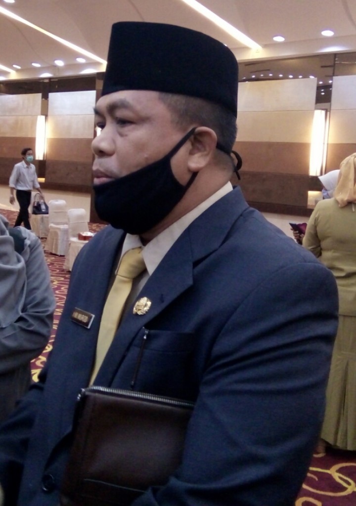 Kadis LHK Riau, Maamun Murod