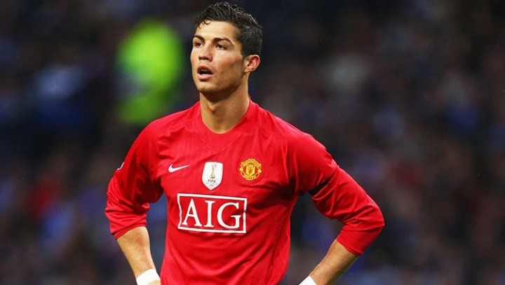 Cristiano Ronaldo berseragam Manchester United. Sumber: Internet