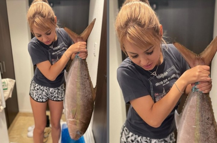 Maria Ozawa Dapat Kiriman Ikan Lagi di Apartemen, Netizen: Tongkol Besar (foto/int)