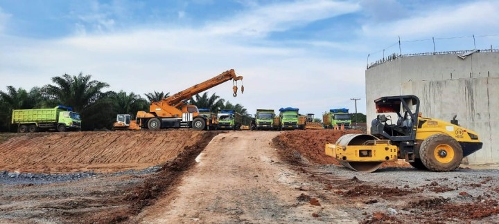 Proyek pengerjaan Jalan Tol Trans Sumatera (JTTS). (Foto: Istimewa)