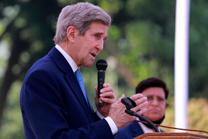 Utusan iklim AS John Kerry