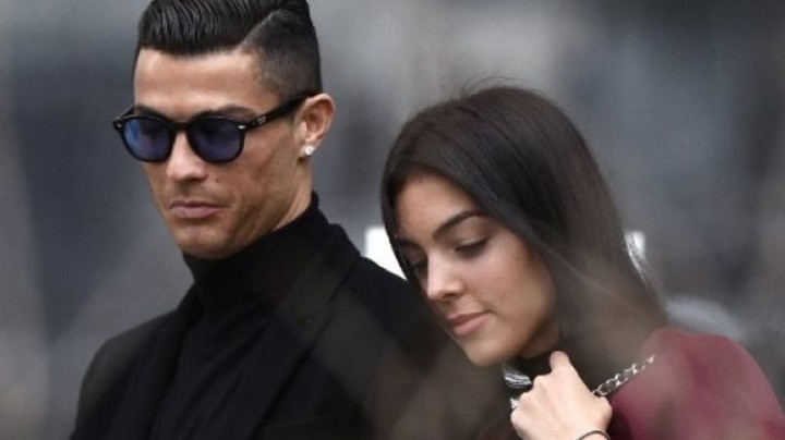 Cristiano Ronaldo dan Georgina. Sumber: Suara.com
