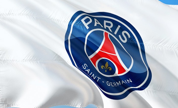 Bendera Paris Saint-Germain. Sumber: Internet