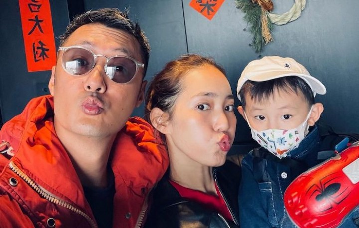 Yue, Wang, dan anak mereka