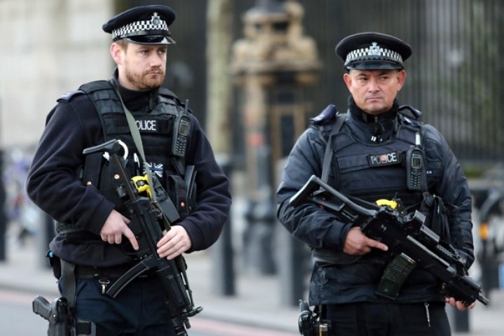 Polisi Kerajaan Inggris. Sumber: Internet