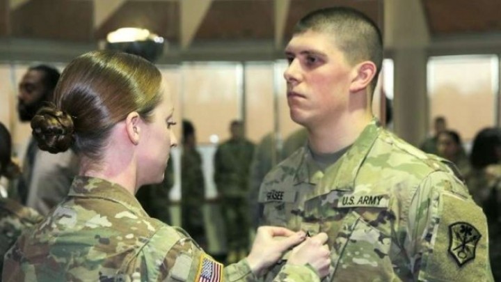 Militer Amerika Serikat naik pangkat. Sumber: Viva.co.id
