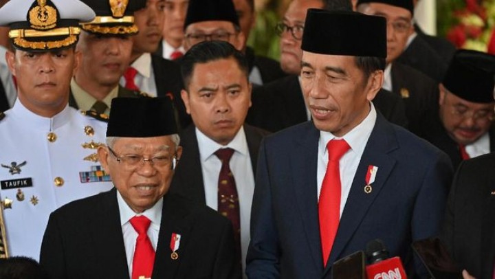 Presiden RI Joko Widodo dan Wakil Presiden RI Ma'aruf Amin. Sumber: CNN Indonesia