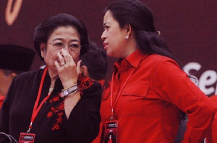 Puan Maharani dan Megawati Soekarnoputri. Sumber: pinterpolitik.com