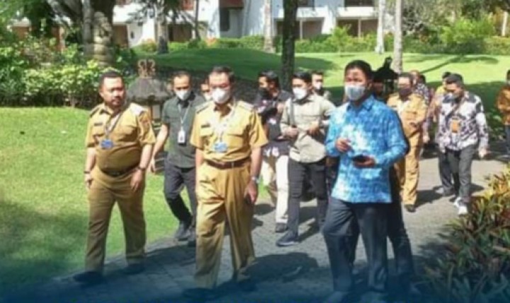 Bupati HM Wardan di Bali
