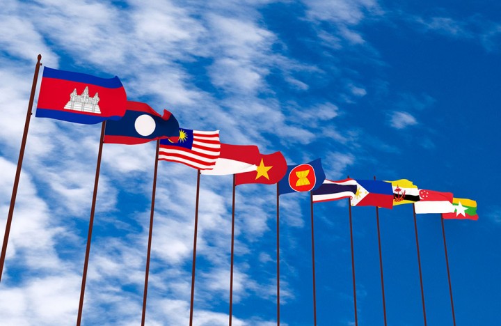 Bendera ASEAN. Sumber: dreamstime