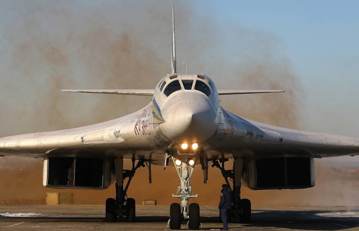 Pesawat Pengebom Tu-160M2. Sumber: TASS