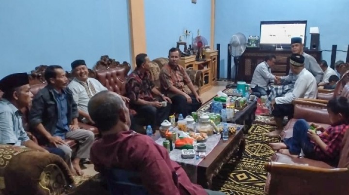 Open house dikediaman Syaiful Ardi wakil ketua III DPRD Bengkalis