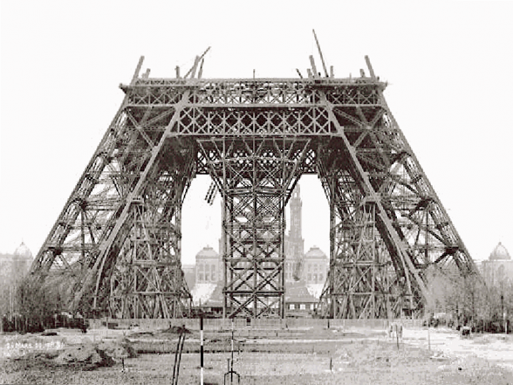Menara Eifel. Sumber: Internet