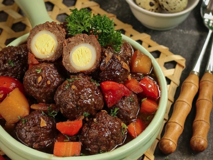 ilustrasi, resep semur bola dagimg untuk hidangan hari raya haji, Idul Adha