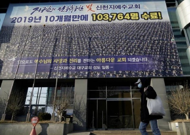 Foto: Pembunuhan Abe Menyoroti Kelompok Agama Semu di Korea Selatan