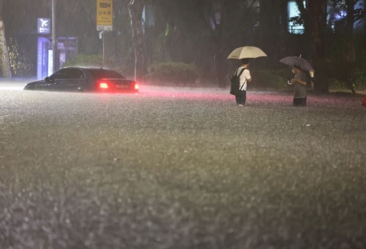 Sedikitnya 7 Orang Tewas, Saat Kota Seoul Dihantam Banjir Bandang