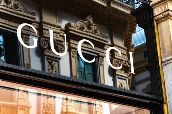 Rumah Mode Mewah Gucci Menjadi Merek Dunia Pertama yang Mengadopsi Crypto ApeCoin Sebagai Pembayaran