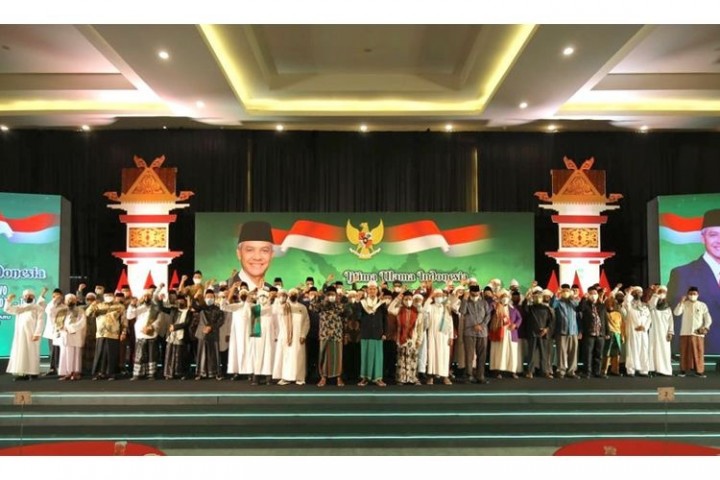 Potret Deklarasi Ulama dan Cendikiawan Riau Ganjar Parmono di Pilpres 2024/kompasTv