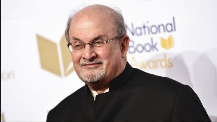 Salman Rushdie Penulis Buku ‘Ayat-ayat Setan’ yang ditikam OTK/kompasTv