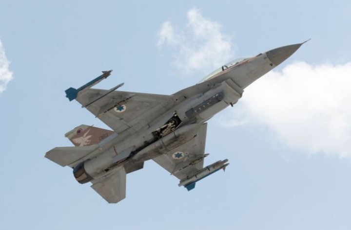 Sejak perang saudara pecah di Suriah pada tahun 2011, Israel telah melakukan ratusan serangan udara di dalam negeri, menargetkan posisi pemerintah serta pasukan sekutu yang didukung Iran dan pejuang Hizbullah