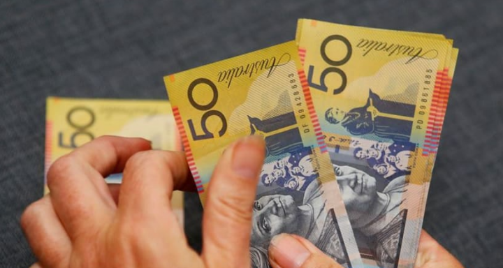 Dolar vs Aussie, Euro di Tengah Kekhawatiran Resesi yang Meningkat /Reuters