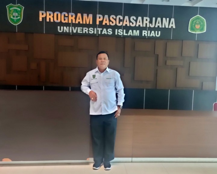 Darsono, Mahasiswa Program Doktoral Ilmu Hukum Universitas Islam Riau