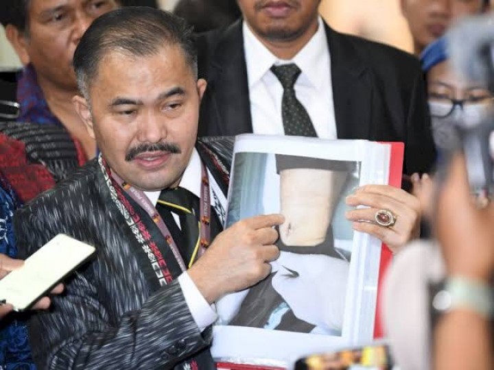Kamaruddin Simanjuntak Pengacara Keluarga Brigadir J atas Kasus Pembunuhan Berencana Ferdy Sambo/indozone.com