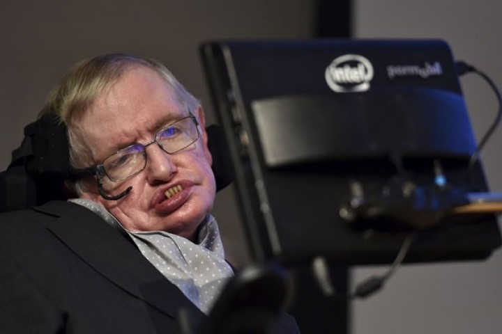 Stephen Hawking. Sumber: bisnis.com