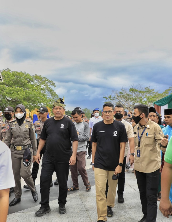 Bupati Siak, Alfedri bersama Menteri Sandiaga Uno