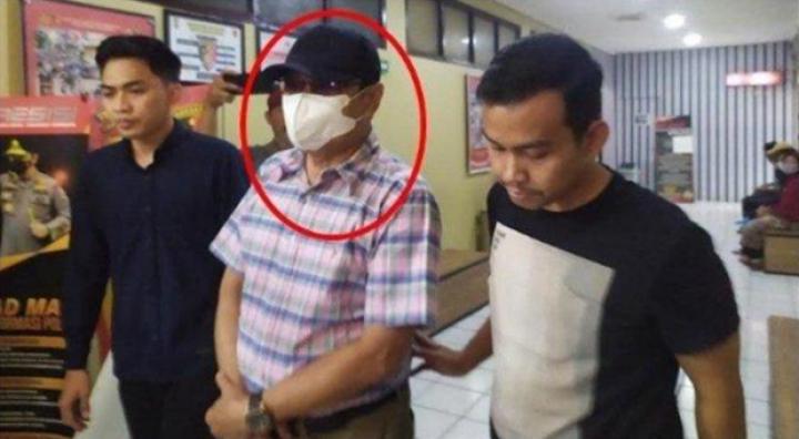 Syukri Zein, Anggota DPRD Palembang oleh Partai Gerindra sebagai kader partai buntut dari perlakuannya yang memukul wanita di SPBU /sumsel.tribunnews.com