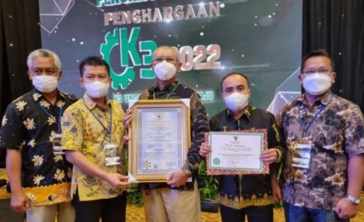 PT RAPP Raih Penghargaan K3 dari Menaker RI