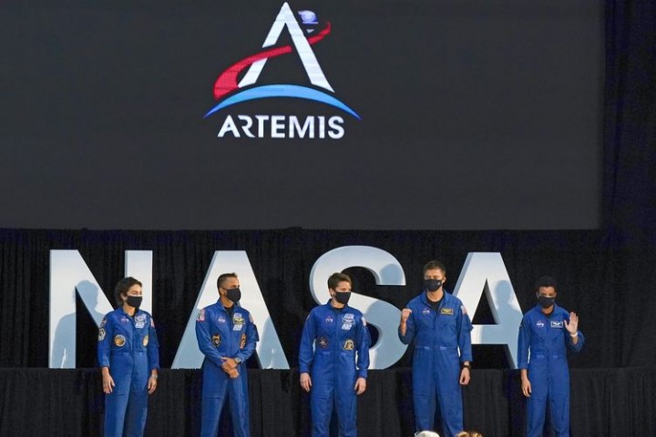 NASA dengan pryek Artemis