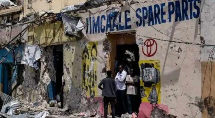 kelompok pemberontak Al-Shabaab telah membunuh sedikitnya 19 warga sipil Somalia /AFP