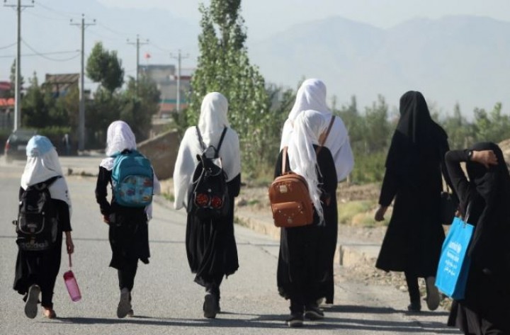 Gadis-gadis Afghanistan Turun ke Jalan, Memprotes Penutupan Sekolah di Paktia
