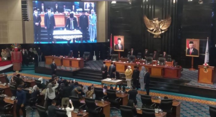 Anies Baswedan Sudah Tak Lagi Jadi Gubernur DKI Jakarta. Sumber: Okezone.com