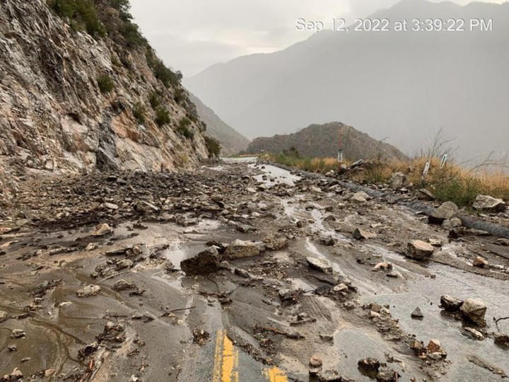 Ribuan Dievakuasi Karena Hujan Deras Dan Tanah Longsor di California Selatan