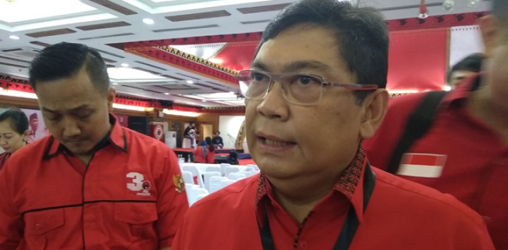 PDIP minta TNI tenang usai Effendi simbolon minta maaf. Sumber: rmol.id