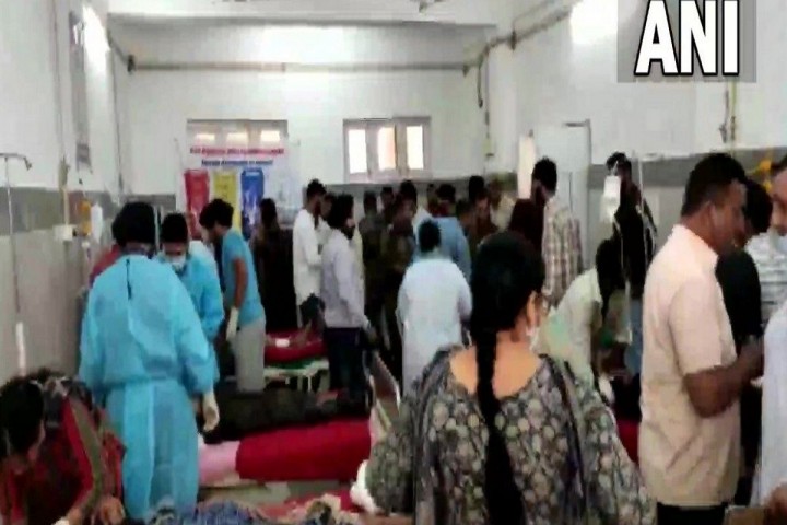 11 Tewas dan 8 Lainnya Terluka Setelah Bus Jatuh Ke Jurang di Dekat Bareri Nallah 