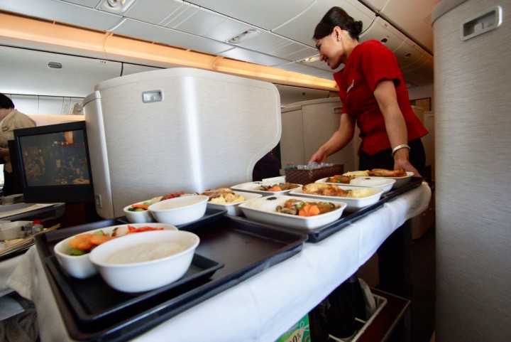 Ilustrasi makanan di pesawat