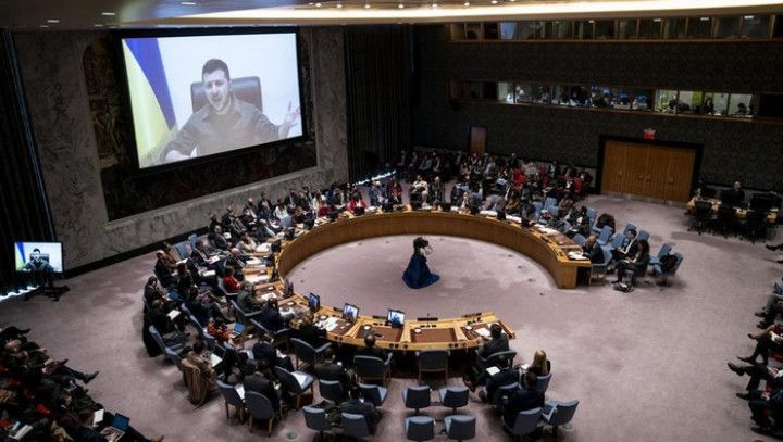 Volodymyr Zelensky saat Berpidati Secara Virtual dengan Anggota PBB (Dok: iNews)
