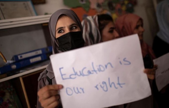 Pejabat Taliban Menyerukan Agar Sekolah Dibuka Kembali Untuk Anak Perempuan