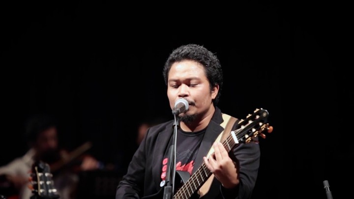 Is Pusakata eks Vokalis Payung Teduh (Foto: Twitter)