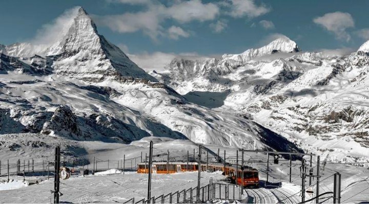 Gletser Swiss Berukuran 1200 Kali Ukuran Piramida Giza, Hilang Karena Pemanasan Global