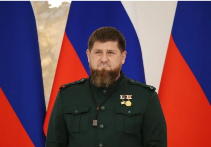 Pemimpin Chechnya Mengirim Putra Remajanya Untuk Berperang di Ukraina
