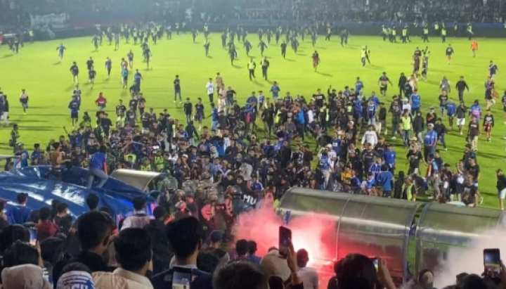 Media Internasional, Reuters menggambarkan tragedi Kanjuruhan sebagai bukti nyata salah kelola Sepak Bola Indonesia /ngopibareng.id
