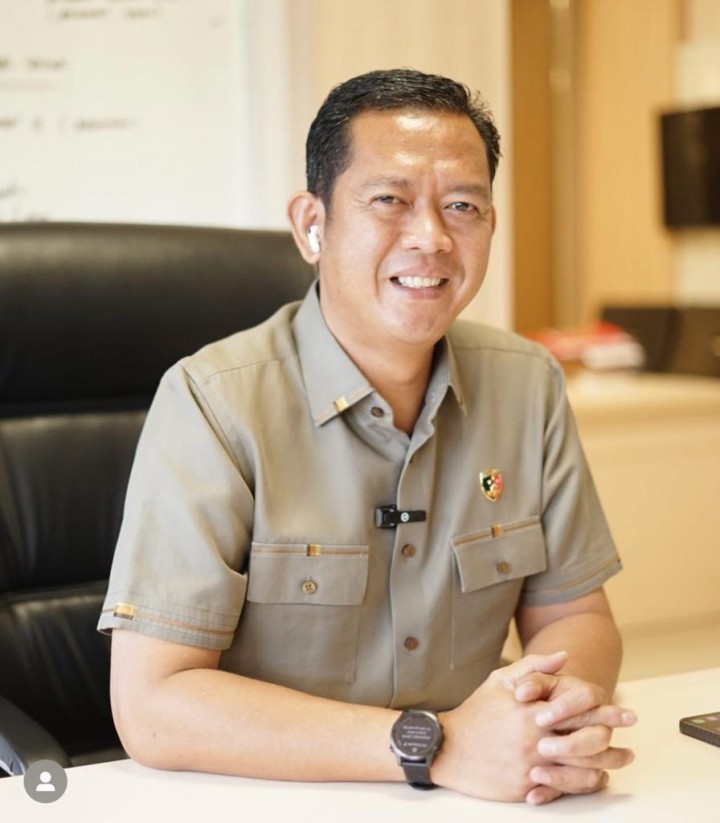 Direktur Reskrimum Polda Riau Kombes Asep Darmawan