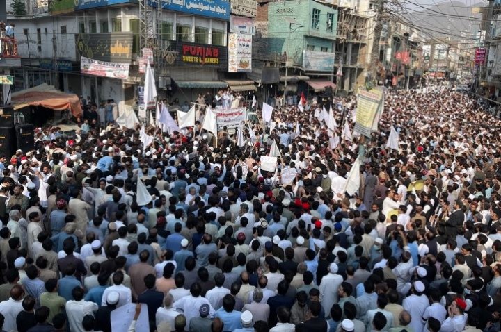 Ribuan Orang Memprotes Peningkatan Kekerasan di Lembah Swat Pakistan